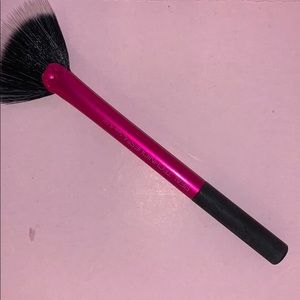Real techniques fan brush